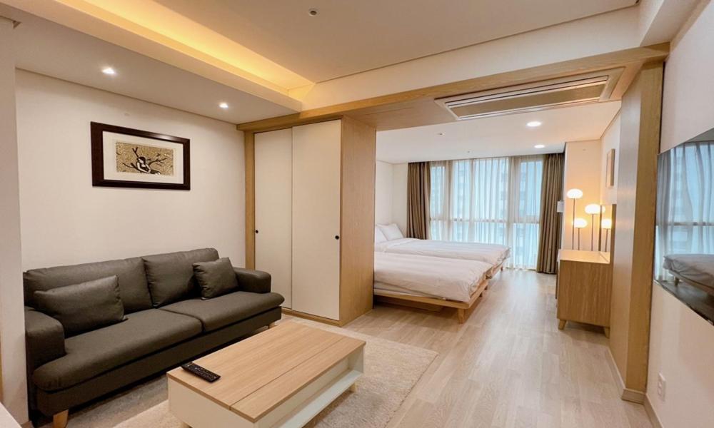Busan Centurn Victoria Hotel Zewnętrze zdjęcie