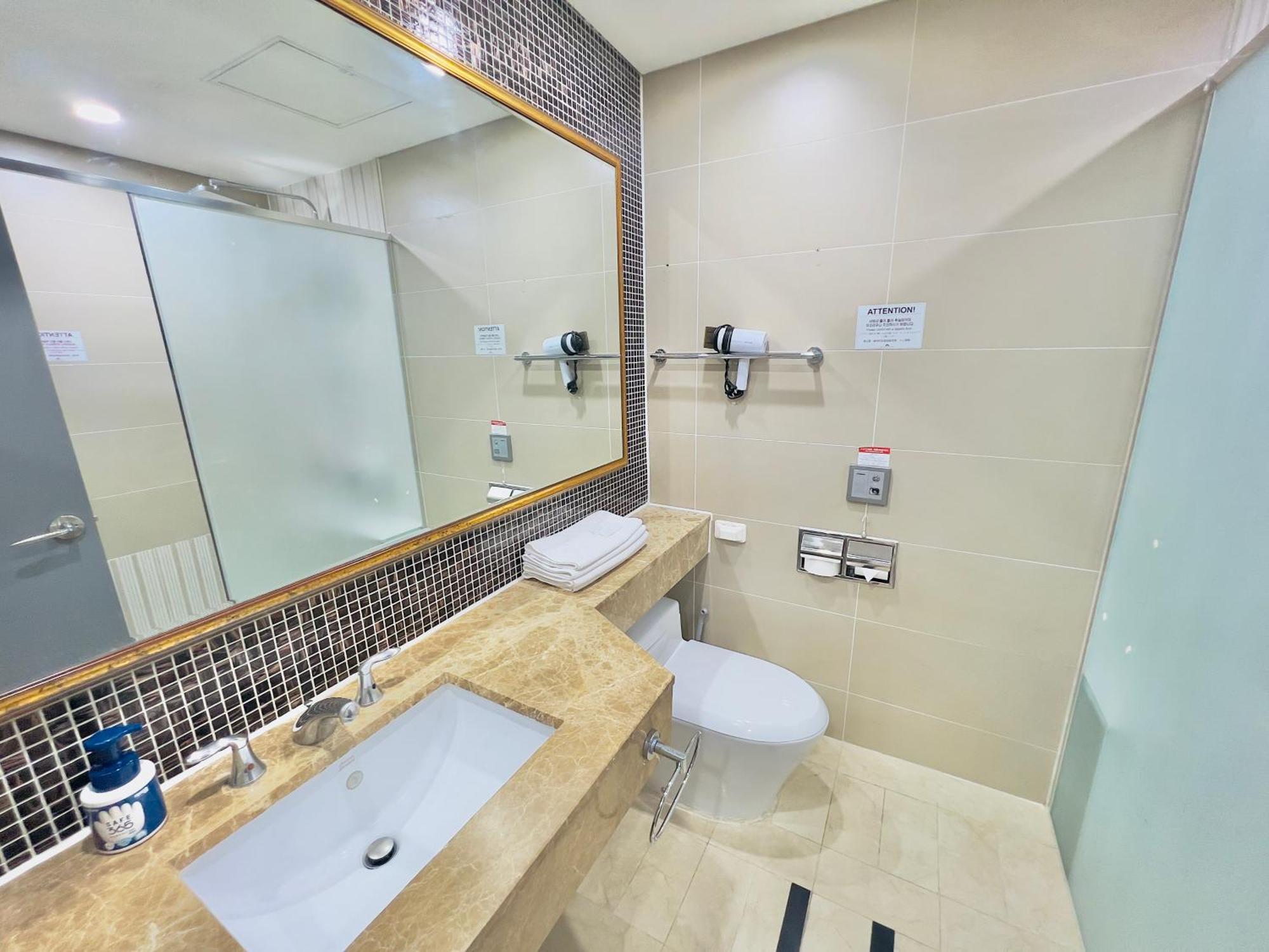 Busan Centurn Victoria Hotel Zewnętrze zdjęcie
